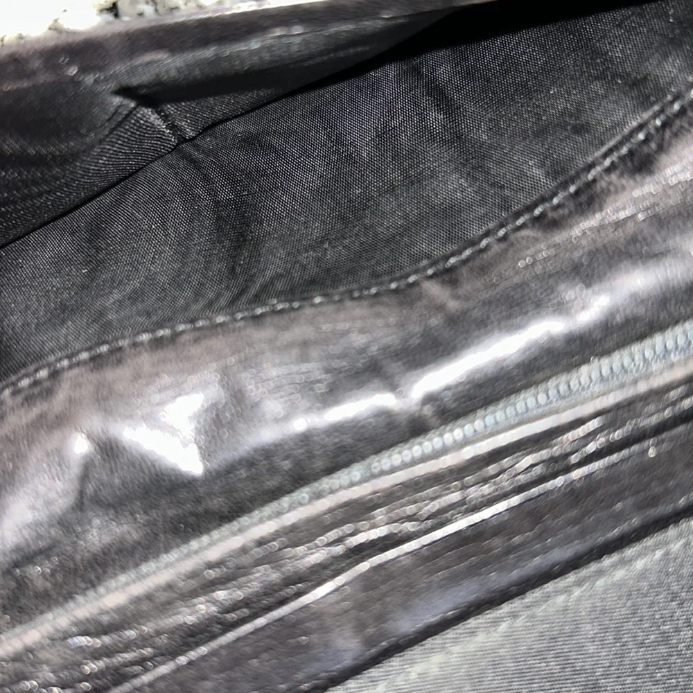 Prada Black Wallet - Picture 8 of 10